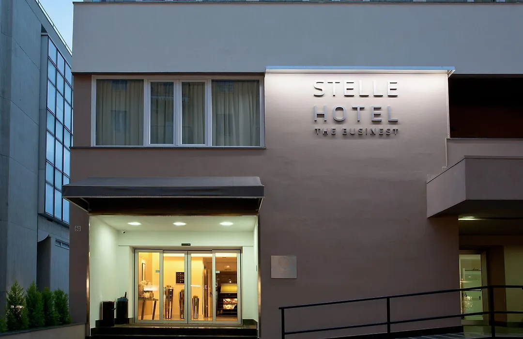 Stelle Hotel The Businest-1