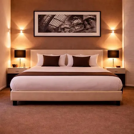 Stelle Hotel The Businest-2